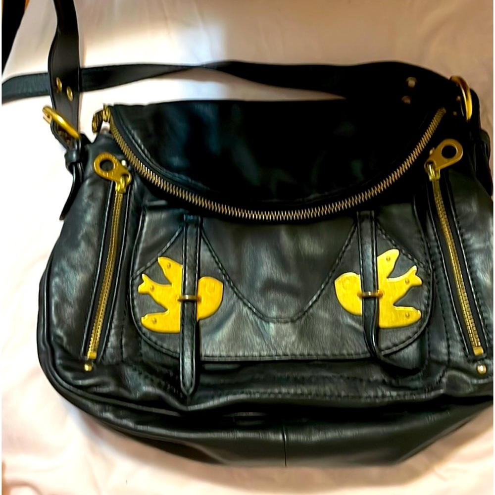 Marc Jacobs Petal to the Metal Natasha Black/Gold Bird Sparrow Swallow